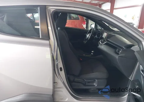 2018 Toyota C-Hr Xle Premium from USA, damaged, VIN NMTKHMBX2JR015471